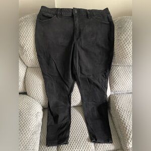 Ava & Viv Women's Dark Black Skinny Jeans